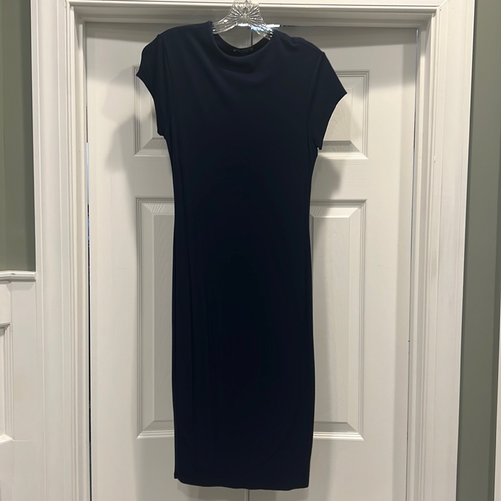 Fitted Navy midi length Dress with built in slip layer, sz M, soft and stretchy